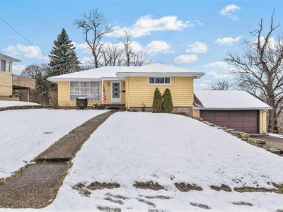 1432 Oakridge Dr, Ambridge, PA, 15003