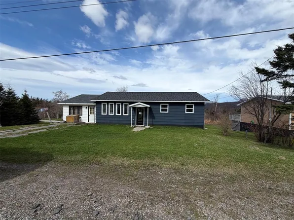 12 Old Cove Road, Rocky Harbour, NL A0K4N0