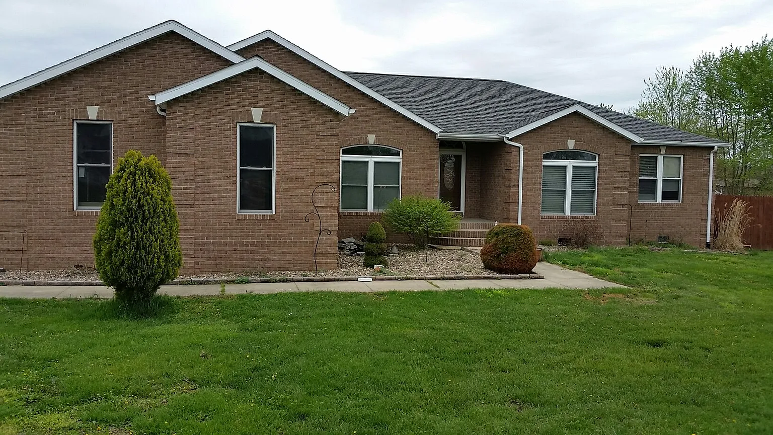 158 Riverview Ln photo 1