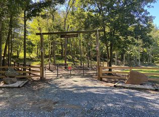 1662 Dover Hollow Rd, Moorefield, WV 26836