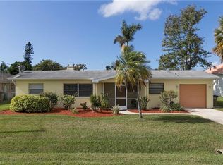 4926 Triton Ct W, Cape Coral, FL 33904