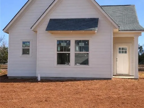 105 Winston Way, Carrollton, GA 30117