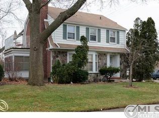 19300 Robson St, Detroit, MI 48235