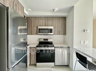 345 Dougall Rd N #102, Kelowna, BC V1X 0A8