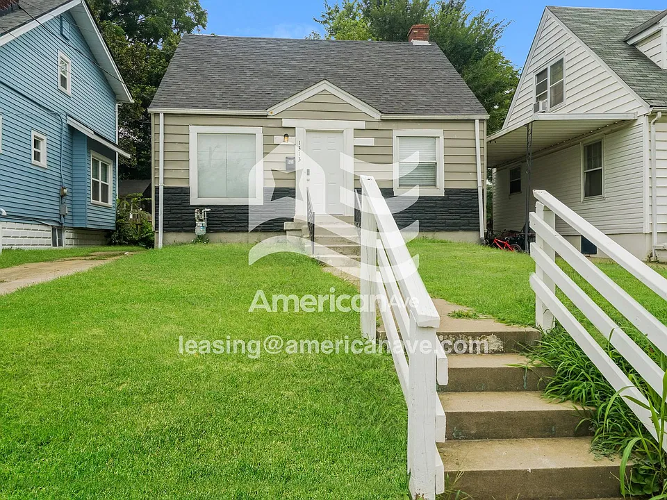 1313 Cecil Ave