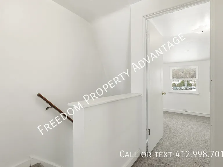3396 Columbia Dr — Photo 13