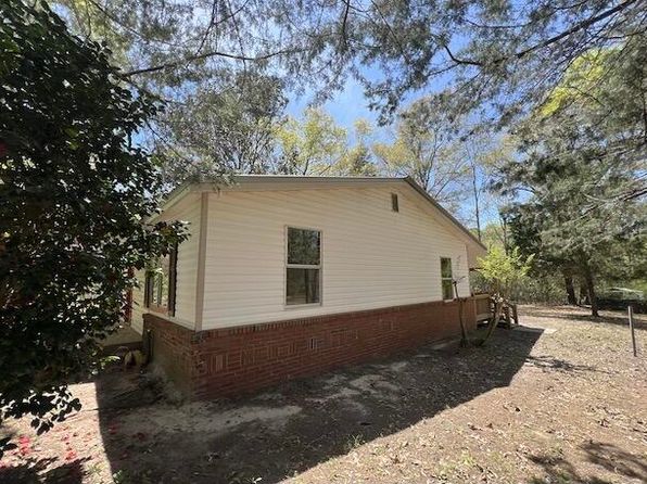 8106 County Line Rd, Laurel Hill, FL 32567