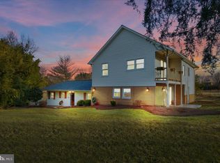 14119 Roamer Ct, Centreville, VA 20121