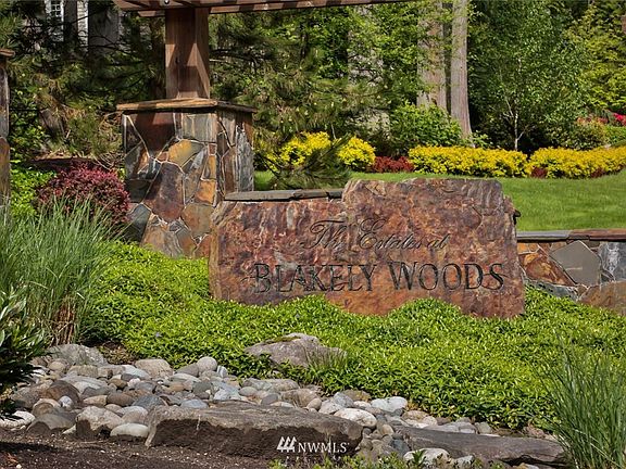 2nd image of 1218 289th Avenue NE