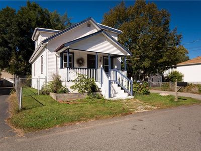 71 Lilac St, Cumberland, RI, 02864