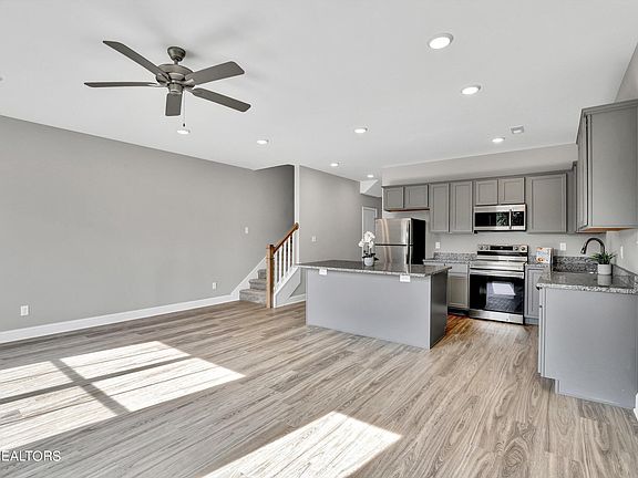 2nd image of 4878 Ancient Glacier Ln
