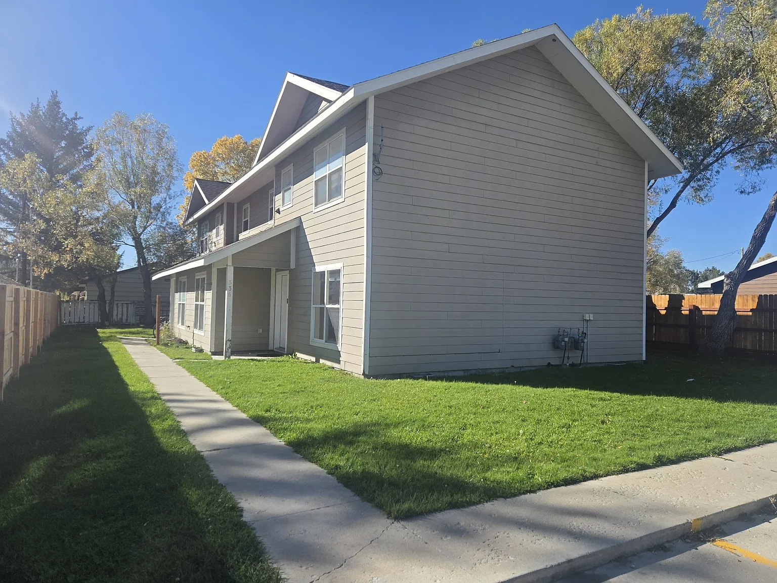 336 N Maybell Ave — Photo 2