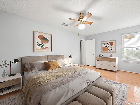 5th image of 4009 Alexandria Dr