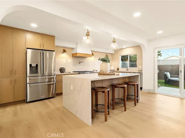14064 Tiffany Dr, Westminster, CA 92683