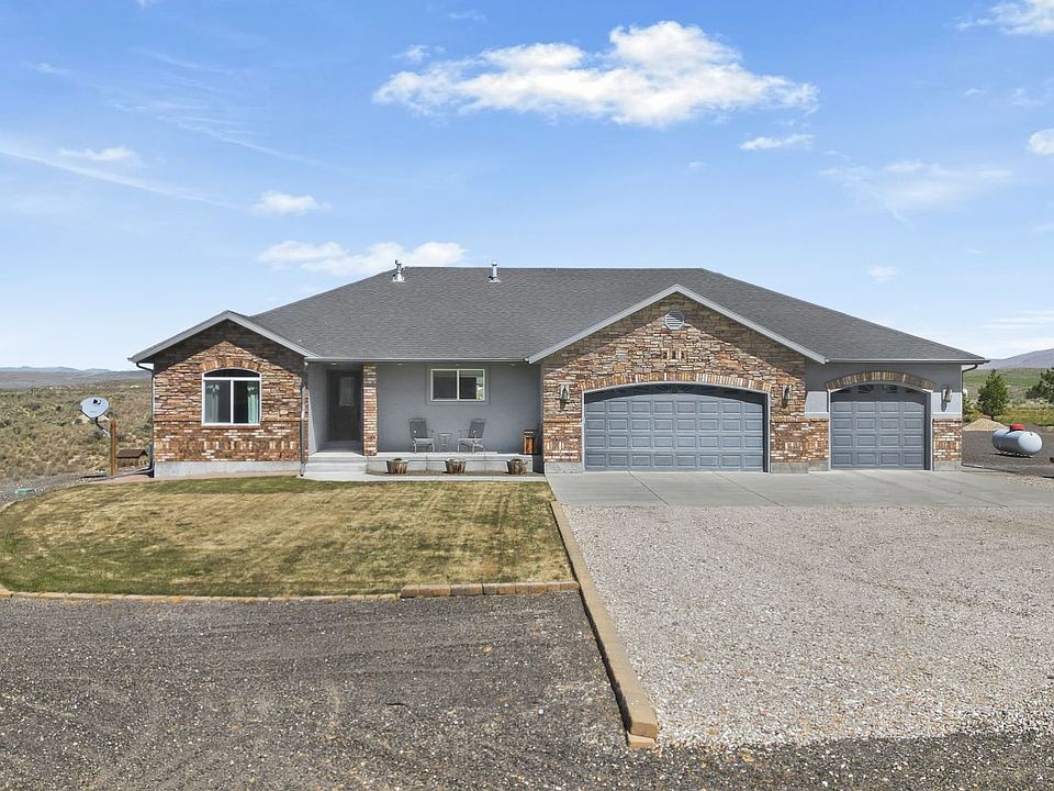 1st image of 221 Glenvista Dr