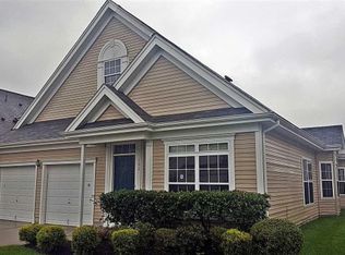 102 Garnett Ln, Egg Harbor Township, NJ 08234