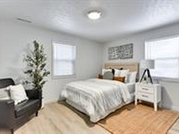 4605 & 4609 California St #4605-6