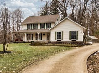 9305 Mentor Rd, Chardon, OH 44024