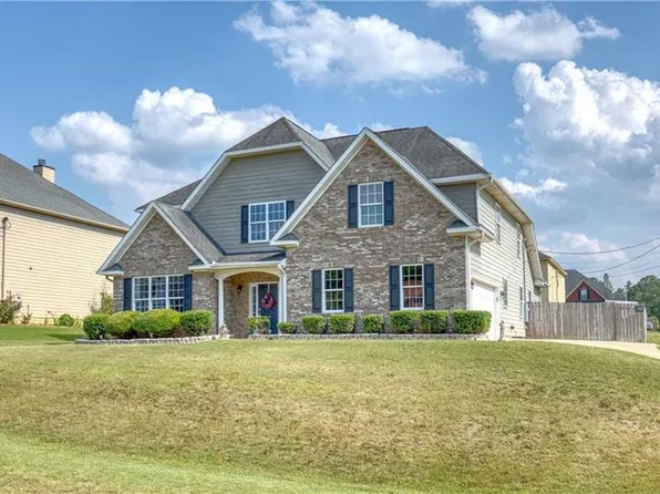 15 Rusty Dr, Phenix City, AL 36869