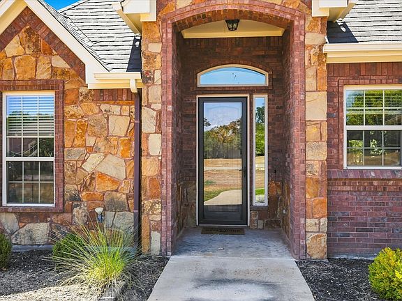 2nd image of 149 Overton Ridge Cir