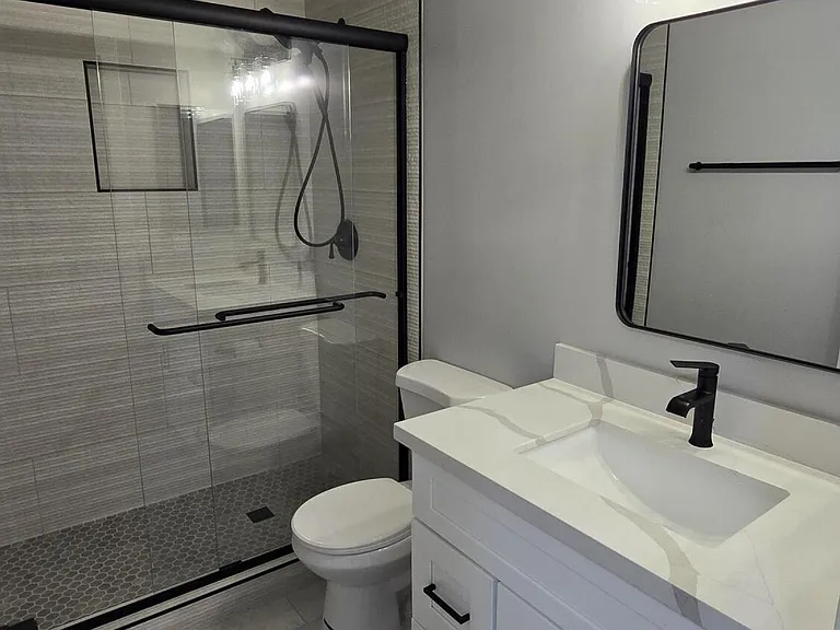 23451 N El Frio Ct — Photo 3