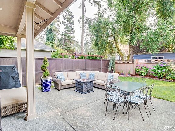 4th image of 8112 Steilacoom Crest Ln