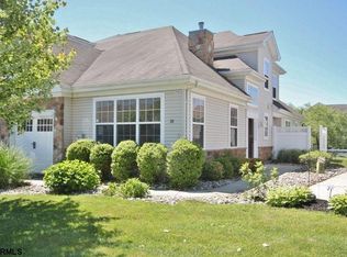 21 Delray Ln, Absecon, NJ 08201