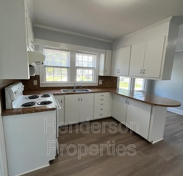 517 Concord Rd — Photo 7
