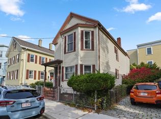 28 Harding St, Cambridge, MA 02141