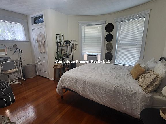 3rd image of 16 Sanborn Ave #2