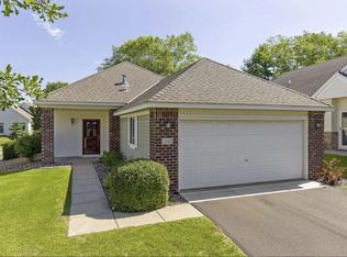 2644 Oak Ridge Trl, Woodbury, MN 55125