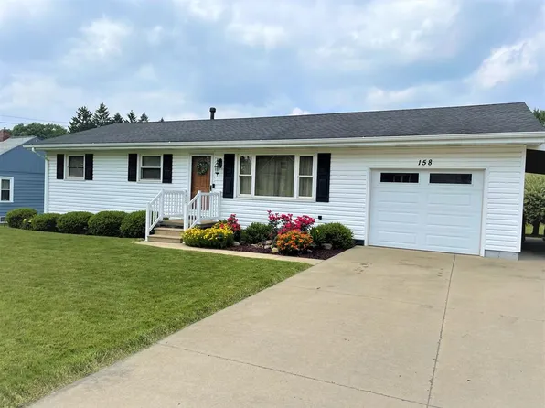 158 E State Rd, Seneca, PA 16346