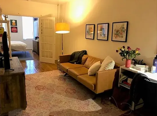 Rented by David Francis New York LLC | media 13