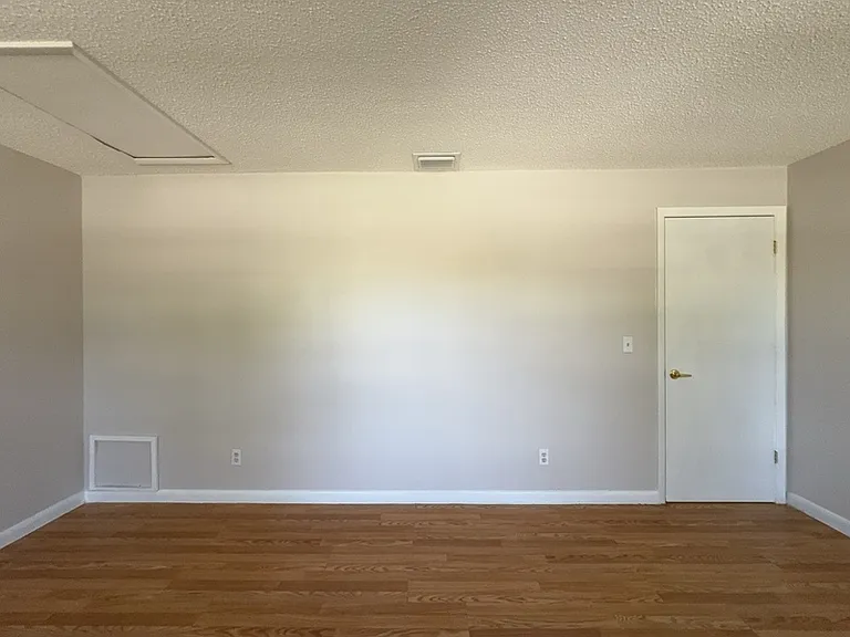 1454 Trotter Rd #1 — Photo 20