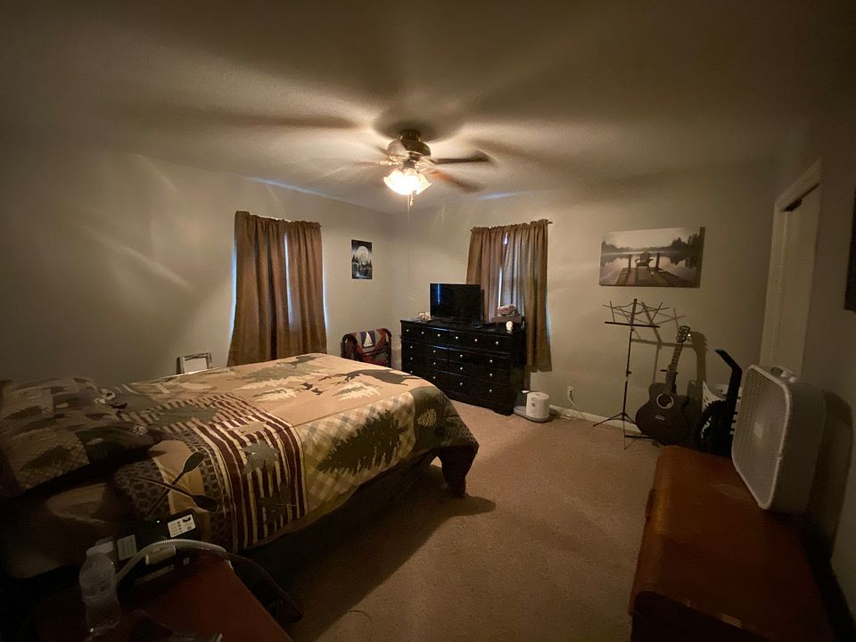 2nd image of 1216 Gebhardt St