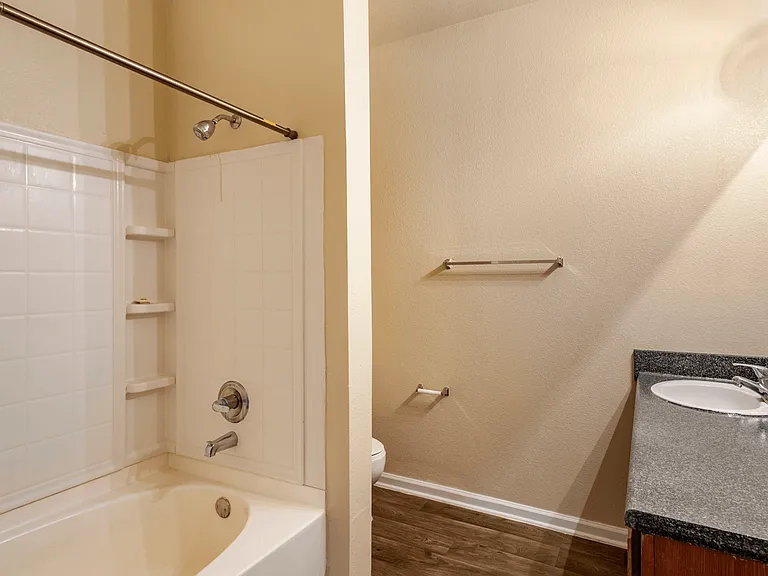 City Parc II at West Oaks Apartments — Photo 27