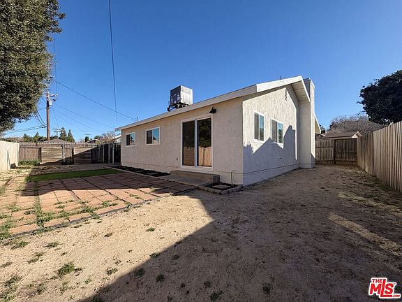 5th image of 14719 Sandy Ridge Rd