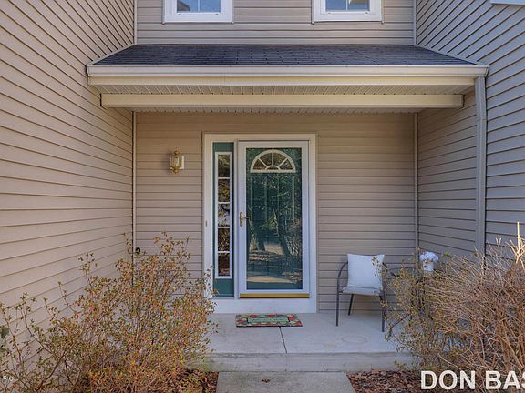 3rd image of 5945 E Lyn Haven Dr SE #97