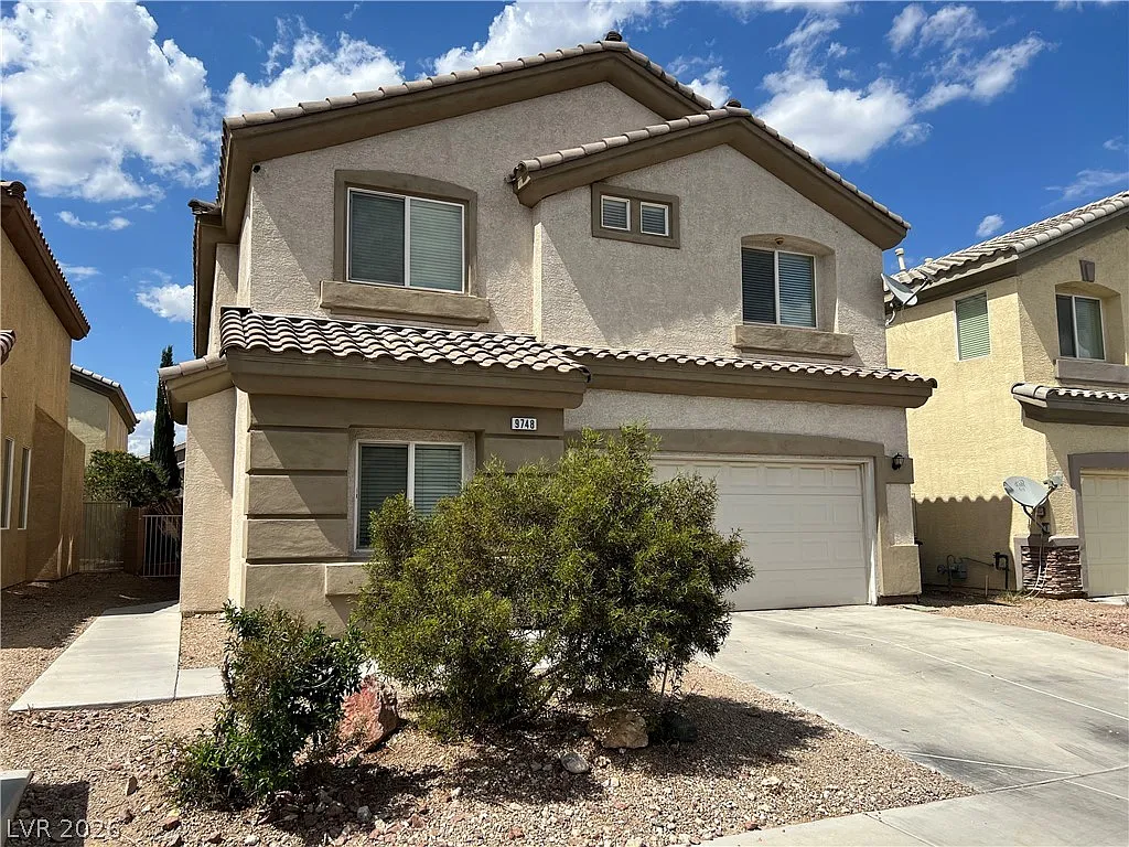 4 bed, 3.0 bath, 2415 sqft, $2,340 — Photo 1