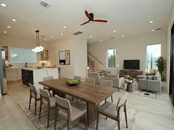 6310 Illinois St #A, Houston, TX 77021