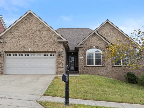 104 Wisteria Ln, Frankfort, KY 40601