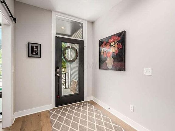 5th image of 800 N 6th St