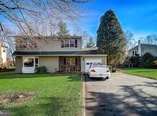 58 Franklin Ct, Newtown, PA 18940
