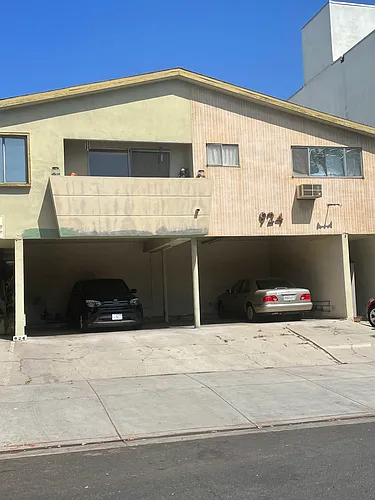 924 N Sierra Bonita Ave #1 Photo 1 924 N Sierra Bonita Ave #1 Photo 1