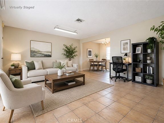 5th image of 264 E Beverly Blvd APT A