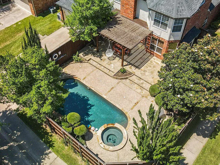 2800 Cherry Spring Ct — Photo 40