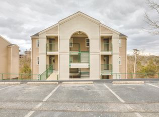 525 Valley View Dr #101, Branson, MO 65616