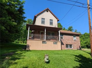 24 Gilmore Ter, Donora, PA 15033