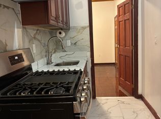 570 Saint Marks Ave APT 1, Brooklyn, NY 11216