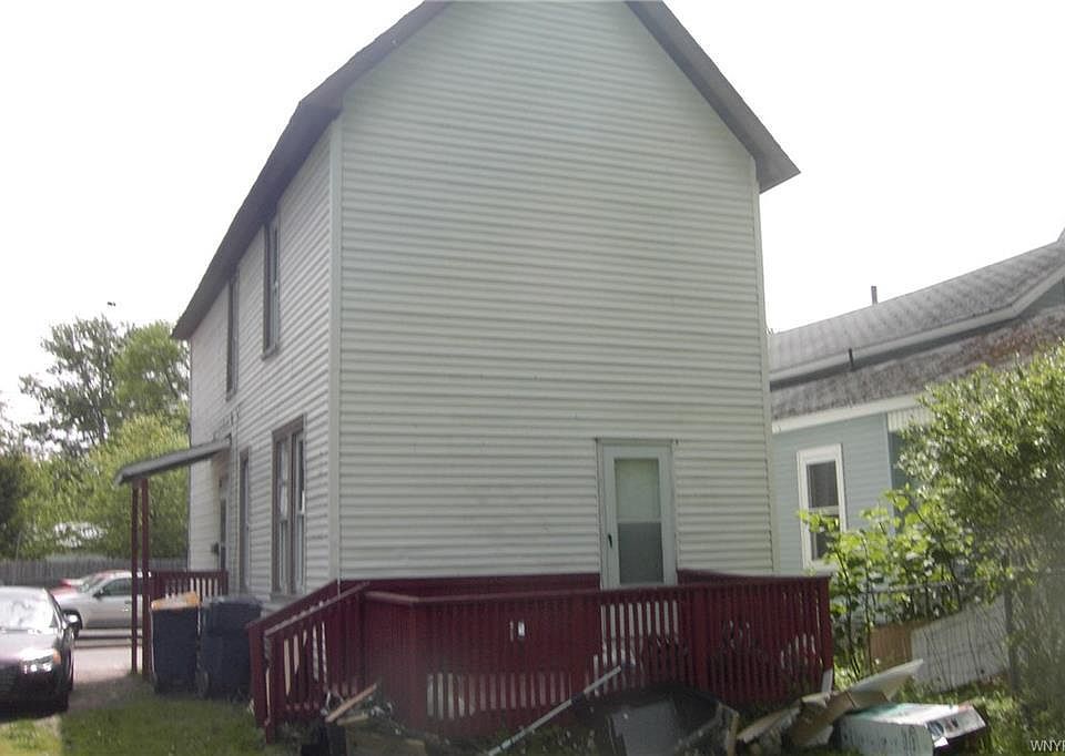 2nd image of 10 Blackley Ct